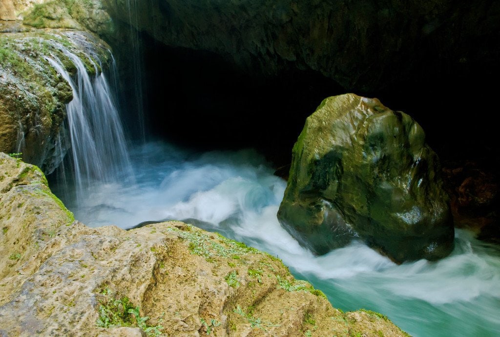 Cahab&ograve;n River Guatemala